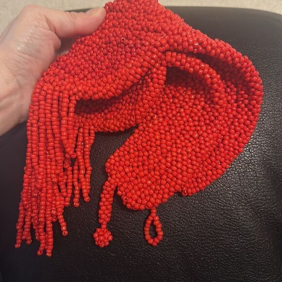 Bold Red Beaded Statement Necklace – Glamorous & Unforgettable - Picture 15 of 17
